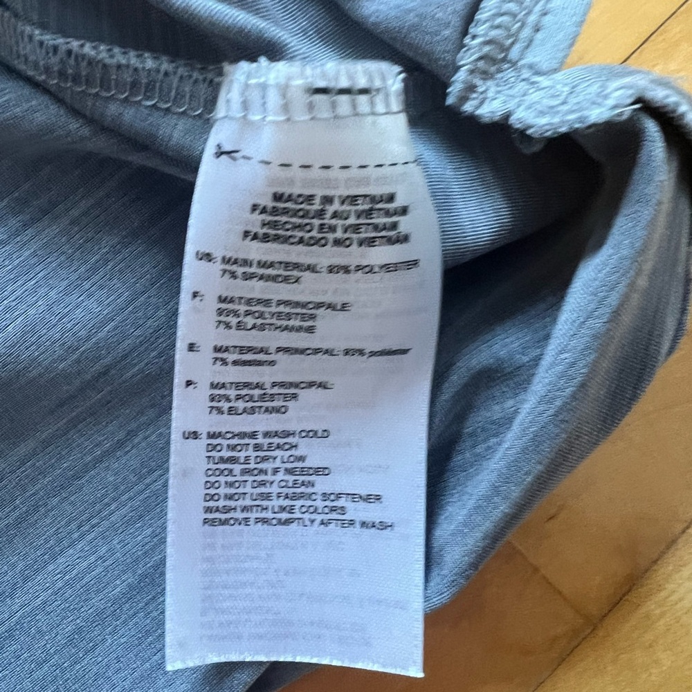 Adidas Golf Shirt XL - Picture 7 of 8